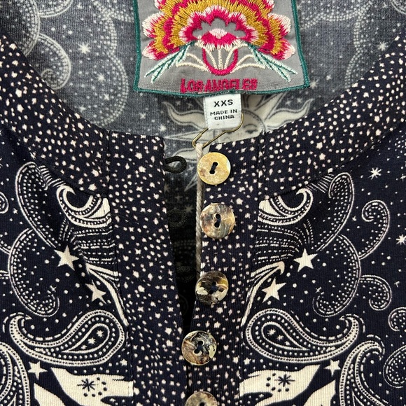 Johnny Was Runa button front henley tee XXS navy cream jersey knit celestial NWT - Picture 7 of 12